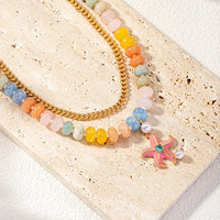 Collier ras du cou tendance pour femme avec pendentif étoile de mer en pierre naturelle et chaîne dorée colorée, idéal pour l'été et la plage