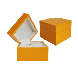 畅销中国定制钢琴漆木手表纪念品礼品盒各种盒子形状包装手表礼品盒