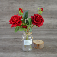Promo! Mawar Merah Artificial Velvet, Tangkai Tunggal 3 Kuntum, Bunga Mawar Sutra untuk Dekorasi Pernikahan dan Centerpiece