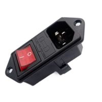 Adaptateur de prise secteur TUV UL approuvé AC 250V 10A, entrée IEC C13 mâle, sortie C14 femelle