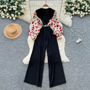 <span class=keywords><strong>Tuta</strong></span> a tunica con scollo a V autunnale <span class=keywords><strong>elegante</strong></span> da donna a manica lunga a vita alta con stampa Patchwork di <span class=keywords><strong>pizzo</strong></span> all'ingrosso - Product Image 1