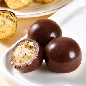 Caramelos Halal Personalizados de Fábrica China, Dulces a Granel al por Mayor, Caja de Snacks, Cacahuete, Sésamo, Chocolate Negro con Núcleo - Product Image 4