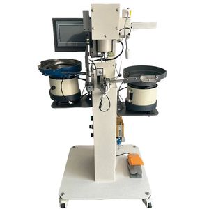 Machine de fabrication de pantoufles entièrement automatique Baolin avec rivetage de boucles de ceinture et perforation de trous 220V 750W - Product Image 4