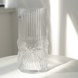 Jarrón de Vidrio Transparente de Estilo Nórdico de Lujo, Diseño de Rayas Verticales, Forma de Lazo, Florero Artístico para Decoración de Mesa del Hogar - Product Image 2