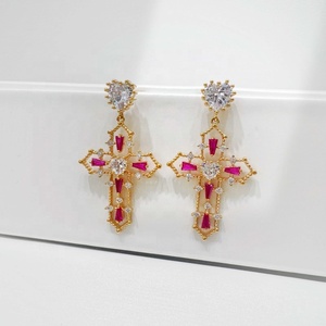 Pendientes colgantes de plata de ley 925 con cruz, estilo hip hop, para mujer, finos, para fiesta, oro rosa, circonita, lujo, geométricos, estilo western. - Product Image 1