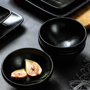 Ensemble de vaisselle en porcelaine écologique personnalisé, noir mat, texture premium, vaisselle fine personnalisée pour les hôtels - Product Image 4