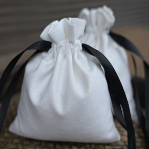 Bolsa de algodón con cordón 15x20, suave, para pendientes pequeños, con doble cordón, de lona reciclada, personalizada, de tela, grande, delgada, para joyería de marca - Product Image 3