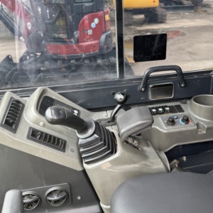 Miniexcavadora Yanmar Usada en Venta, de 5-8 Toneladas, Hidráulica, con Motor y Caja de Cambios - Product Image 4