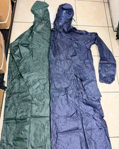 Poncho impermeabile lungo per escursionismo, campeggio, attività all'aperto, universale per adulti, casual, in poliestere. - Product Image 3