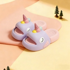 صنادل أطفال جديدة لصيف 2026، نعال EVA مانعة للانزلاق، تصميم ملون بأسلوب لطيف وجذاب - Product Image 4