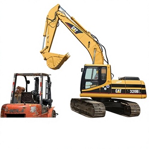 Excavatrice 320BL avec godet de terrassement de 0,22 m³ de capacité, poids opérationnel de 22 tonnes, moteur Cummins, vannes Kawasaki, occasion - Product Image 1