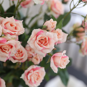 Petit <span class=keywords><strong>bouquet</strong></span> <span class=keywords><strong>de</strong></span> <span class=keywords><strong>roses</strong></span> artificielles <span class=keywords><strong>de</strong></span> 50 cm, ornements floraux pour accessoires <span class=keywords><strong>de</strong></span> photographie <span class=keywords><strong>de</strong></span> mariage et décoration <span class=keywords><strong>de</strong></span> salon - Product Image 4