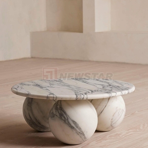 Table d'appoint en marbre blanc Arabescato Corchia de luxe Newstar, Italie, avec base ronde en marbre blanc et dessus en marbre à veines noires - Product Image 5