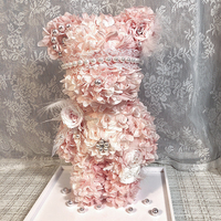 Ours Rose en mousse de haute qualité avec ours en peluche fleur préservée à la lumière LED dans une boîte en acrylique pour les cadeaux de fête des mères de la Saint-Valentin