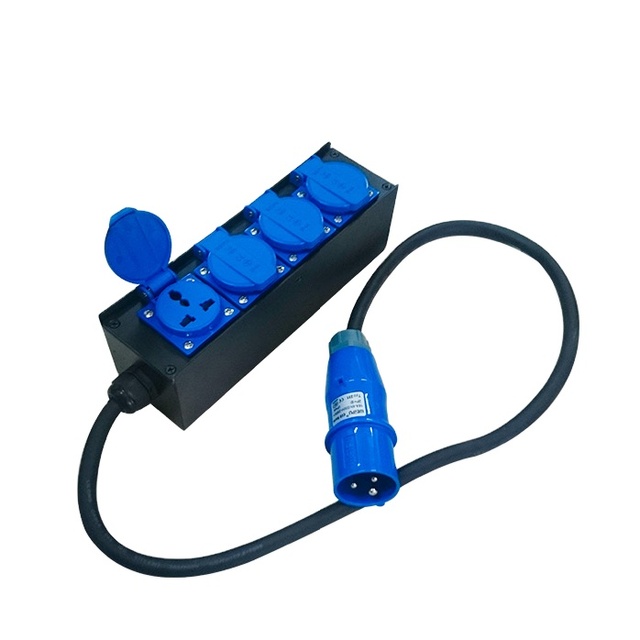 10a Extension Box With 4 Way Out Power Distribution Equipment Motion Labs Rack Mount Power Distro Boxes