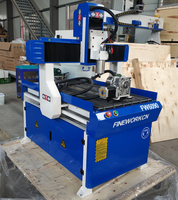 Fournisseur d'usine Mini fraiseuses CNC de bureau 3D Routeur CNC Réservoir d'eau pour bois Aluminium Métal