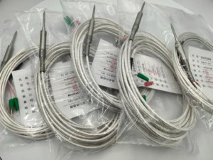 KLZD KZW-191 dapat disesuaikan lapis baja PT100 pengukur suhu dengan 304 selubung baja tahan karat 100mm ~ 1000mm panjang OEM didukung - Product Image 6