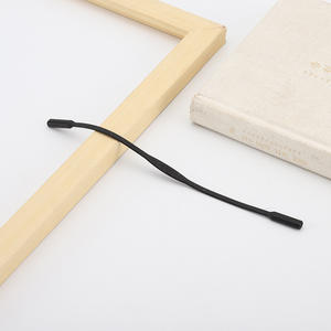 Vente en gros de chaînes de <span class=keywords><strong>lunettes</strong></span> de sport à haute élasticité <span class=keywords><strong>cordon</strong></span> antidérapant en silicone souple avec pièces de <span class=keywords><strong>lunettes</strong></span> à corde colorée - Product Image 6