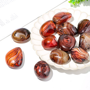 Agata cade all'ingrosso pietra di agata di onice nero naturale lucidatura pietra burattata di onice nero - Product Image 1