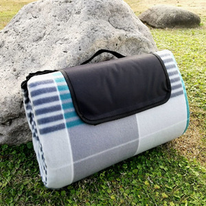 Alfombra de <span class=keywords><strong>Picnic</strong></span> al aire libre <span class=keywords><strong>manta</strong></span> de <span class=keywords><strong>Picnic</strong></span> polar con aislamiento térmico <span class=keywords><strong>200x200</strong></span> cm tamaños <span class=keywords><strong>manta</strong></span> de playa <span class=keywords><strong>manta</strong></span> de jardín <span class=keywords><strong>impermeable</strong></span> espalda - Product Image 1
