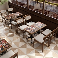 Ensemble de mobilier de restaurant moderne : Tables carrées à plateau décoré et chaises à dossier en rotin, style bohème, vente en gros