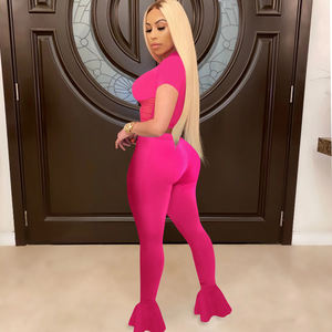 All'ingrosso da <span class=keywords><strong>donna</strong></span> <span class=keywords><strong>a</strong></span> maglia <span class=keywords><strong>a</strong></span> coste moda da <span class=keywords><strong>donna</strong></span> set in due pezzi <span class=keywords><strong>a</strong></span> manica corta Casual Crop Top e <span class=keywords><strong>pantaloni</strong></span> due pezzi di abbigliamento - Product Image 2