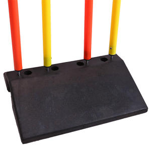 Banderín de Esquina de Fútbol y Poste Marcador de Entrenamiento de Baloncesto de Material PP Amarillo/Naranja para Uso en Exteriores, Venta al por Mayor - Product Image 1