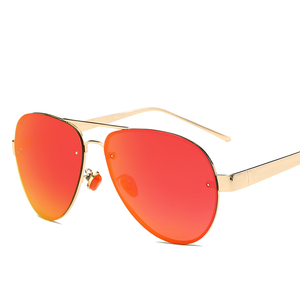 Nuevas Gafas de Sol Polarizadas para Hombre con Marco de Alta Calidad, Diseño Piloto, Venta al Por Mayor en China - Product Image 3