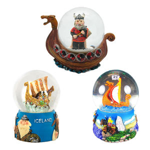 Personalizado resina Noruega recuerdo Troll figuras vikingas barco vikingo Dinamarca Finlandia <span class=keywords><strong>Islandia</strong></span> Suecia globo de nieve imán de nevera - Product Image 2