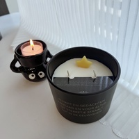 Schwarze & Lederduft-Kerze im Glasgefäß, Aromatherapie-Kerze für Wohnraumdekoration, Luxuriöse Duftkerze als Geschenk für Erwachsene
