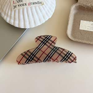 Pince à cheveux classique en plastique à motif écossais, pince requin à motif géométrique, accessoire capillaire pour femme pour usage quotidien - Product Image 4