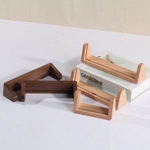 Base para Marco de Fotos en Forma de U de Madera Sólida, Color Natural, Diseño Minimalista, Uso Comercial, Paquete de Varias Piezas - Product Image 1