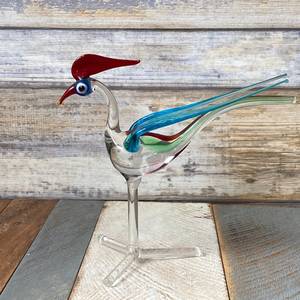 Figurine d'oiseau en verre soufflé à la main avec bec rouge et ailes bleues, sculpture animale décorative artistique, fabriquée à la main au Rajasthan - Product Image 4