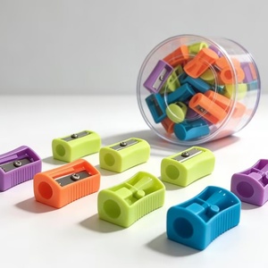 Sacapuntas Portátil con Forma de Taza, Económico y Novedoso, de 1 Orificio, para Estudiantes, Oficina y Niños - Product Image 2