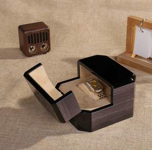 Reloj Rectangular de Cuero PU Negro Brillante de Alta Calidad, Regalo de Lujo, Caja de Madera Reciclable Ecológica de Doble Puerta Personalizada de la Marca DS - Product Image 2