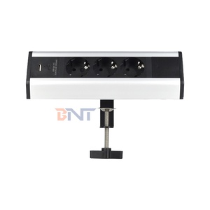 Hiện đại EU Ổ cắm điện 3 AC cửa hàng USB A + C có thể tháo rời Máy tính để bàn bảng cạnh kẹp gắn cắm điện - Product Image 2