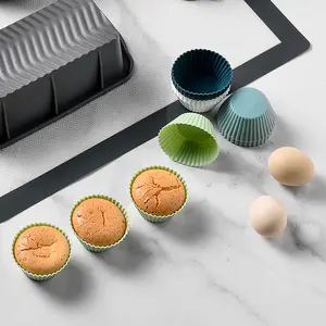 Molde de silicone da amazon para cupcake, 12 peças de moldes para cupcakes antiaderentes de forro de cupcake de grau alimentício, moldes de muffin