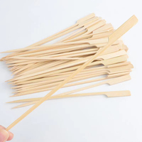 Brochettes de bambou rondes jetables biodégradables de qualité alimentaire pour grillades et barbecues