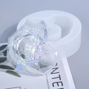 Maceta para Plantas Suculentas, Mini Maceta Geométrica de Silicona con Forma de Diamante Octagonal, Molde para Macetas Pequeñas - Product Image 5