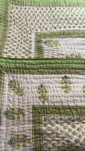 Couette Jaipuri de qualité supérieure en coton, imprimée en blocs, faite à la main, pour les utilisations hivernales - Product Image 6