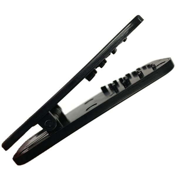 Apparel UHF Mini RFID Clip Tag 13.56MHz Frequency for Inventory Management Applications