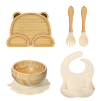 Logo personnalisé alimentaire biologique en bois enfants assiettes et bols à succion divisés ensemble de vaisselle bambou silicone ensemble d'alimentation pour bébés et tout-petits