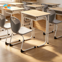 Conjunto de Mesa y Silla de Estudio Ergonómicas para Estudiantes, Diseño de Grano de Madera, Estructura en C, Moderno y Resistente para el Aula, de Elite Industry Provider