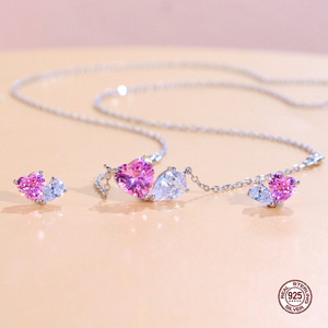 Scintillante Set di Gioielli in Argento Sterling 925 con <span class=keywords><strong>Collana</strong></span> e Orecchini a Cuore Rosa in Zirconia per Ragazze per Uso Quotidiano Regalo di <span class=keywords><strong>San</strong></span> <span class=keywords><strong>Valentino</strong></span> - Product Image 4