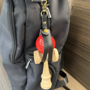 Yy pu עור <span class=keywords><strong>kendama</strong></span> קומפקטי חגורת <span class=keywords><strong>kendama</strong></span> holster <span class=keywords><strong>kendama</strong></span> תיק נושאת אביזרים עבור צעצוע יפני מסורתי - Product Image 4