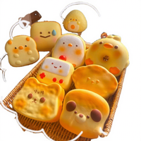 Jouet anti-stress en PU souple et moelleux en forme de pain grillé de dessin animé japonais, à rebond lent, imitation alimentaire, modèle PU-01