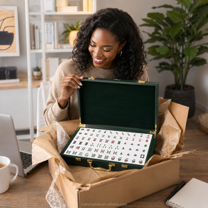 Ensemble <span class=keywords><strong>de</strong></span> Mahjong Américain Premium 166 Tuiles en Mélamine avec Supports et Poussoirs Tout-en-un pour Adultes Soirée <span class=keywords><strong>de</strong></span> Jeu en Famille Vente en Gros - Product Image 2