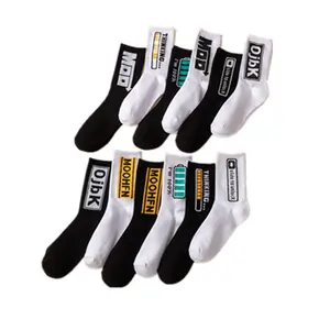 Solid Color Cotton Medium Long Tube Black And White Letter Crew Socks Sports Basketball Socks Wholesale