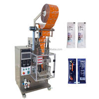 Vente d'usine - Machine d'emballage automatique pour le remplissage et l'étiquetage de liquides, multifonctionnelle, compatible avec les matériaux plastiques/verre/papier