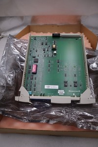 โมดูลควบคุมระยะไกล Honeywell MC-PRHM01 51404109-175 REV D STOCK G591 รุ่น Experion Series สำหรับระบบควบคุมทางหลวง PLC - Product Image 1